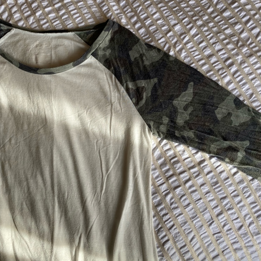 Good quality, airy, thin